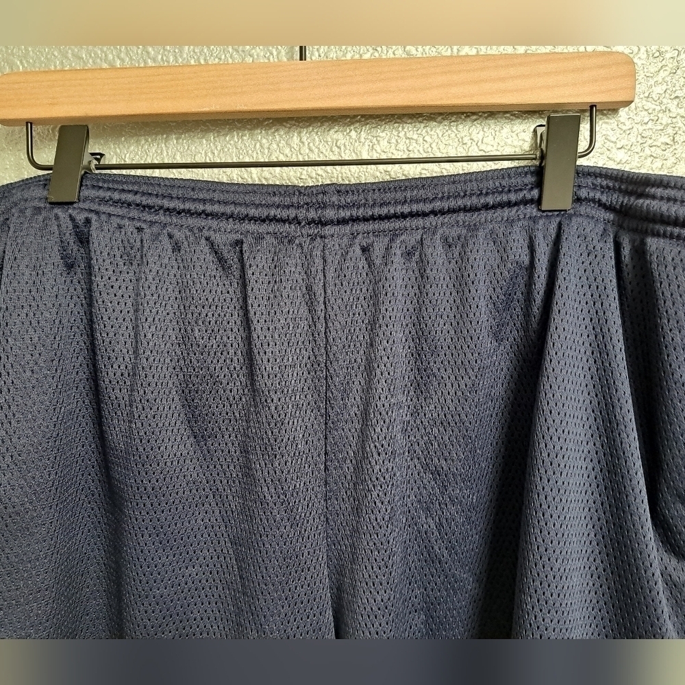 C9 Champion Blue Mesh Athletic Shorts    Size XL